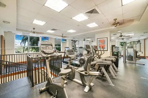19501 W Country Club Drive Aventura FL 33180
