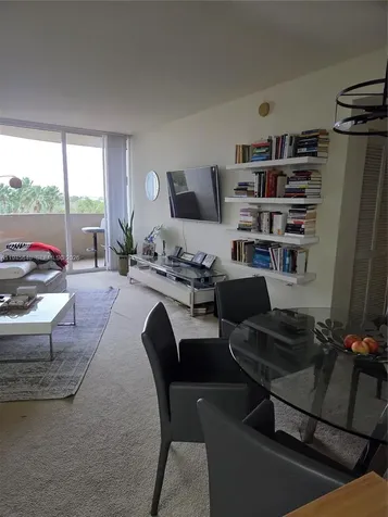 19501 W Country Club Drive Aventura FL 33180