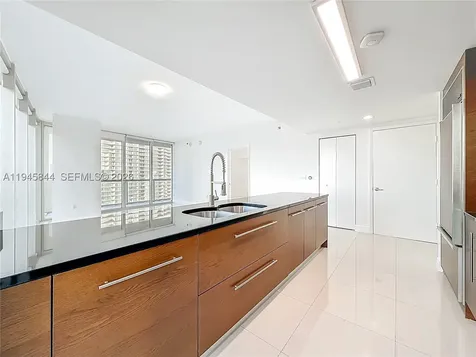 475 Brickell Avenue Miami FL 33131