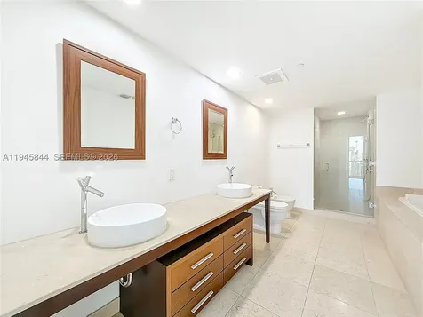 475 Brickell Avenue Miami FL 33131