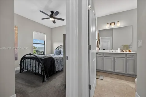 4409 W Appleton Circle W Oakland Park FL 33309