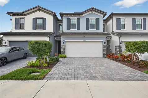 4409 W Appleton Circle W Oakland Park FL 33309