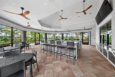 4409 W Appleton Circle W Oakland Park FL 33309