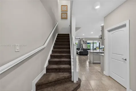 4409 W Appleton Circle W Oakland Park FL 33309