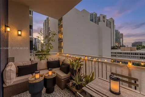 2275 Biscayne Boulevard Miami FL 33137