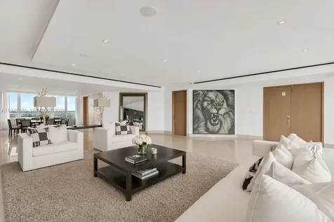 1643 Brickell Avenue Miami FL 33129