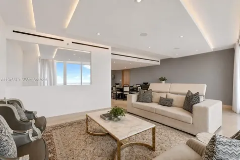 1643 Brickell Avenue Miami FL 33129