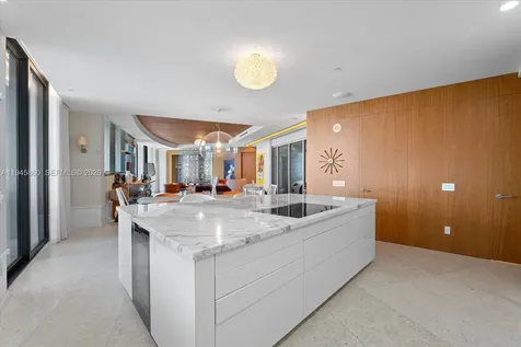 18555 Collins Avenue Sunny Isles Beach FL 33160
