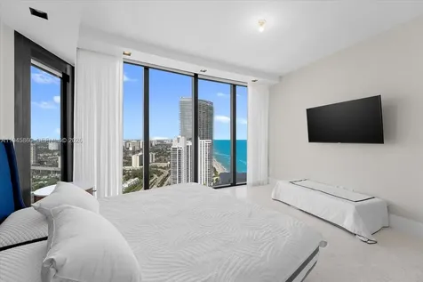 18555 Collins Avenue Sunny Isles Beach FL 33160