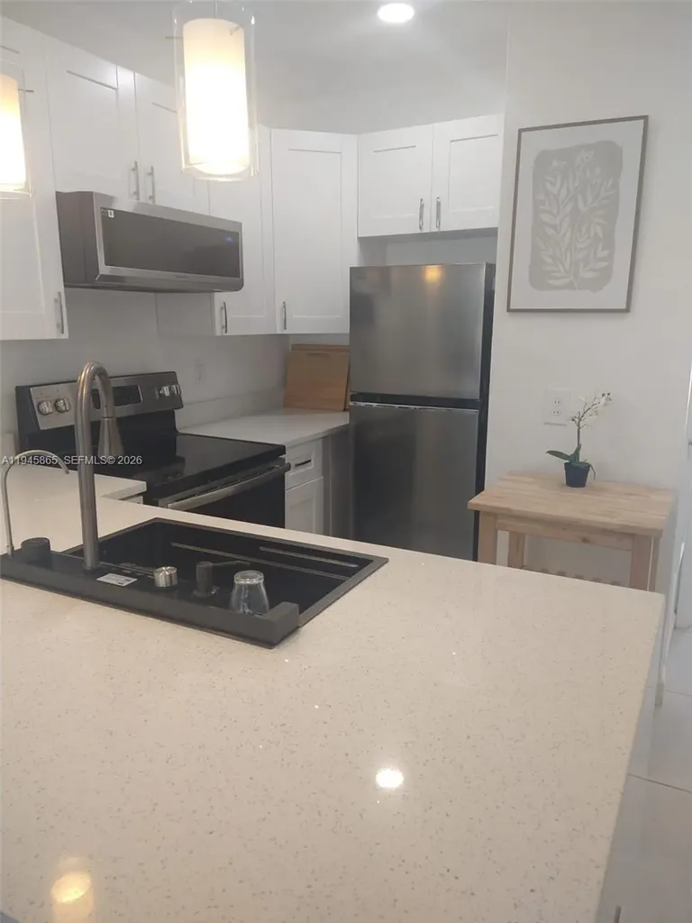 600 Layne Boulevard Hallandale Beach FL 33009