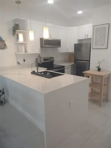 600 Layne Boulevard Hallandale Beach FL 33009