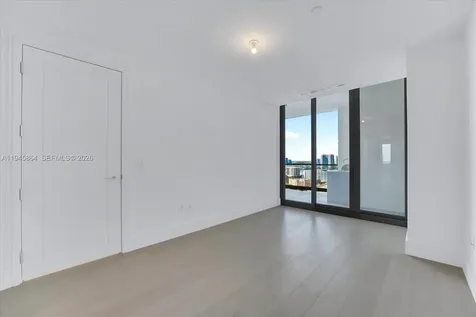 17975 Collins Avenue Sunny Isles Beach FL 33160