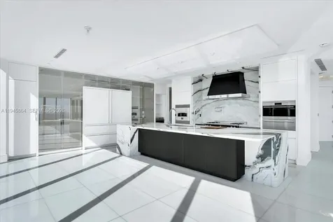 17975 Collins Avenue Sunny Isles Beach FL 33160