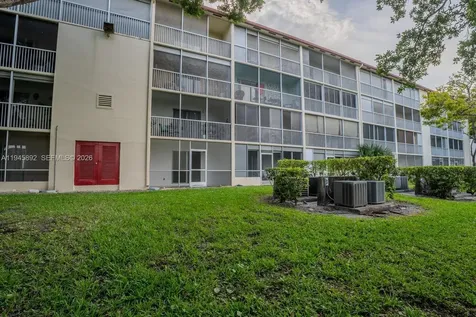 1551 SW 135th Terrace Pembroke Pines FL 33027