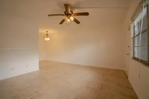 1551 SW 135th Terrace Pembroke Pines FL 33027