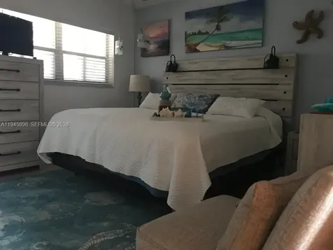 320 S Surf Road Hollywood FL 33019