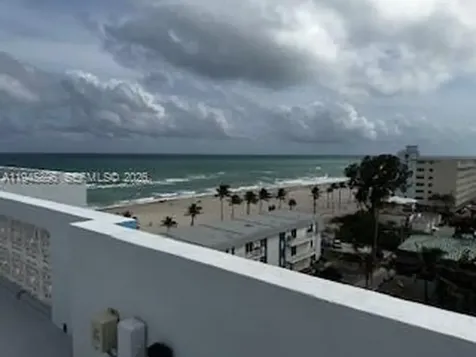 320 S Surf Road Hollywood FL 33019