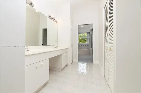 11504 SW 152nd Court Miami FL 33196