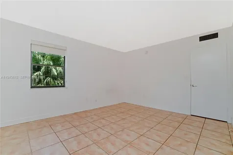 10525 SW 112th Avenue Miami FL 33176