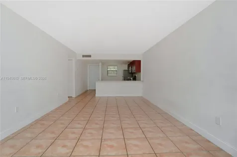 10525 SW 112th Avenue Miami FL 33176