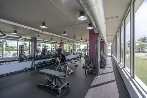 100 Lincoln Road Miami Beach FL 33139