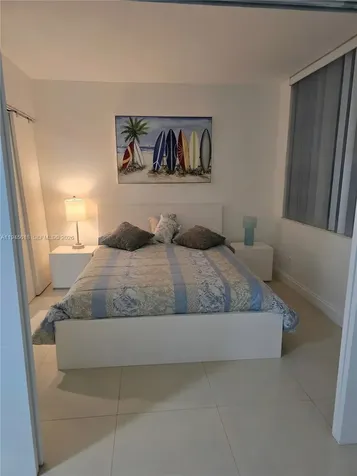 100 Lincoln Road Miami Beach FL 33139