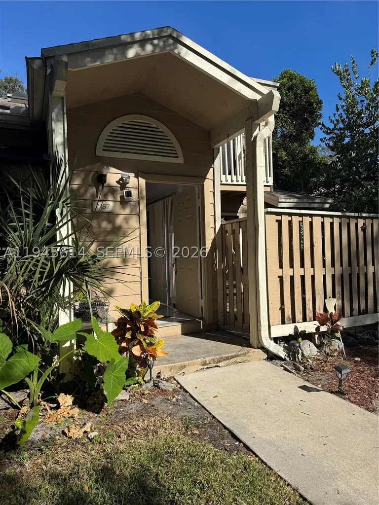 7157 Sportsmans Drive North Lauderdale FL 33068