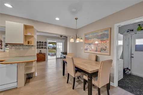 7109 NW 75th Street Tamarac FL 33321