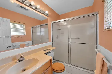 7109 NW 75th Street Tamarac FL 33321