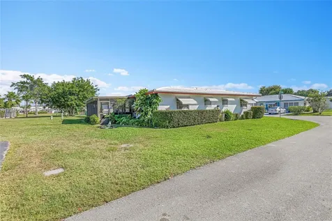 7109 NW 75th Street Tamarac FL 33321