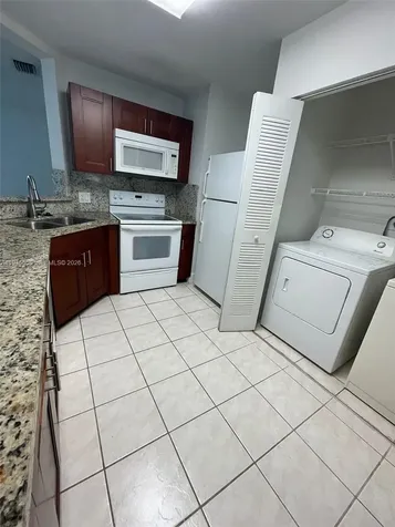 3457 NW 44th Street Oakland Park FL 33309