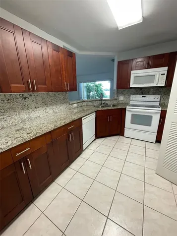 3457 NW 44th Street Oakland Park FL 33309