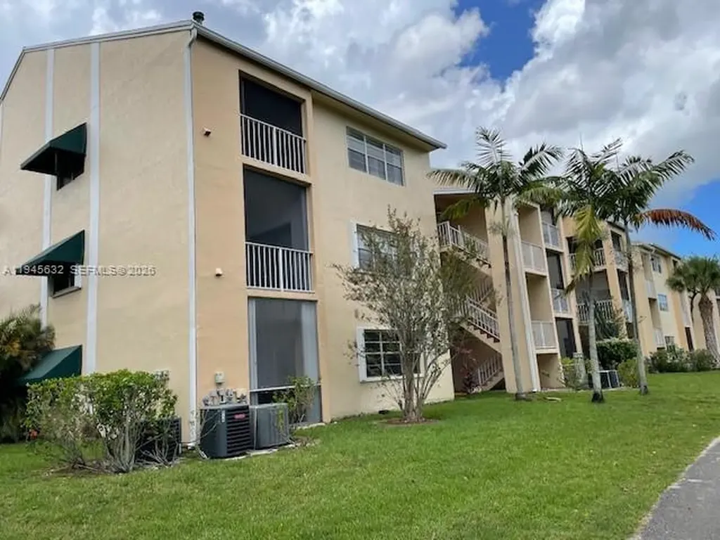 15325 SW 106th Terrace Miami FL 33196
