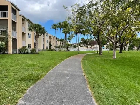 15325 SW 106th Terrace Miami FL 33196