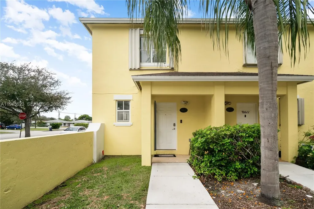 19620 SW 103rd Court Cutler Bay FL 33157