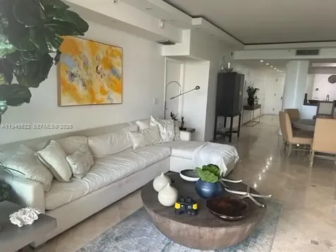 3330 NE 190 Street Aventura FL 33180