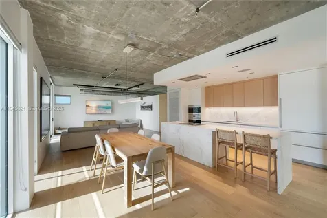1700 Meridian Avenue Miami Beach FL 33139