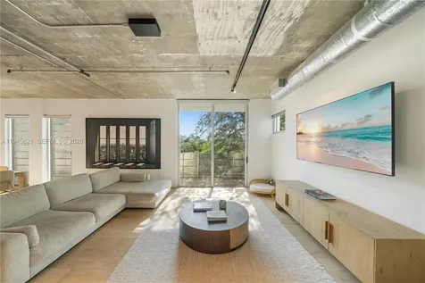 1700 Meridian Avenue Miami Beach FL 33139