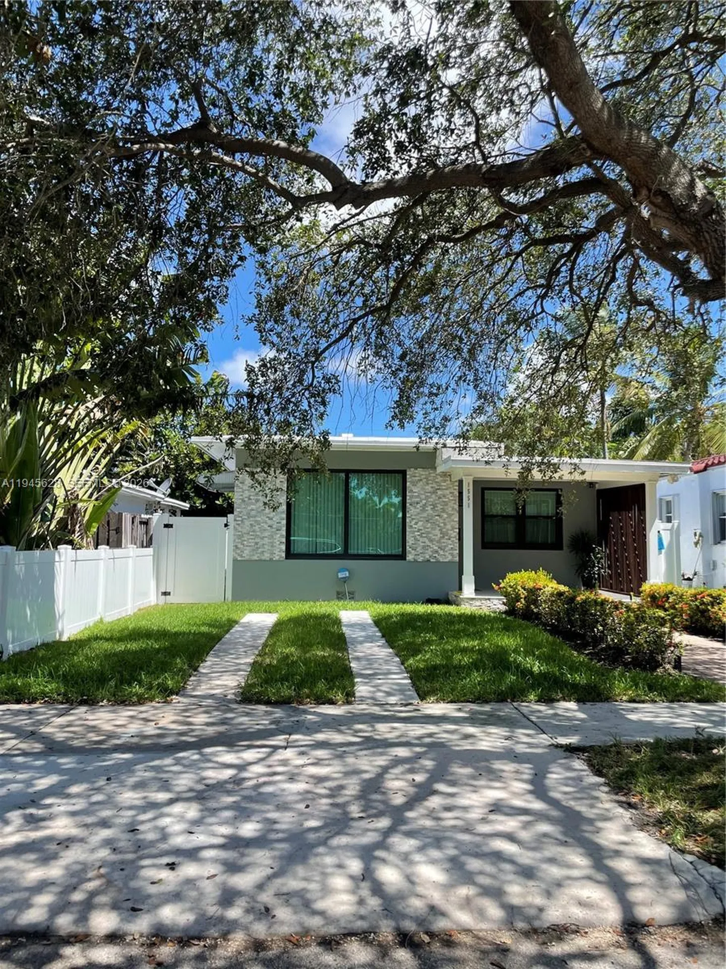 1551 Madison Street Hollywood FL 33020