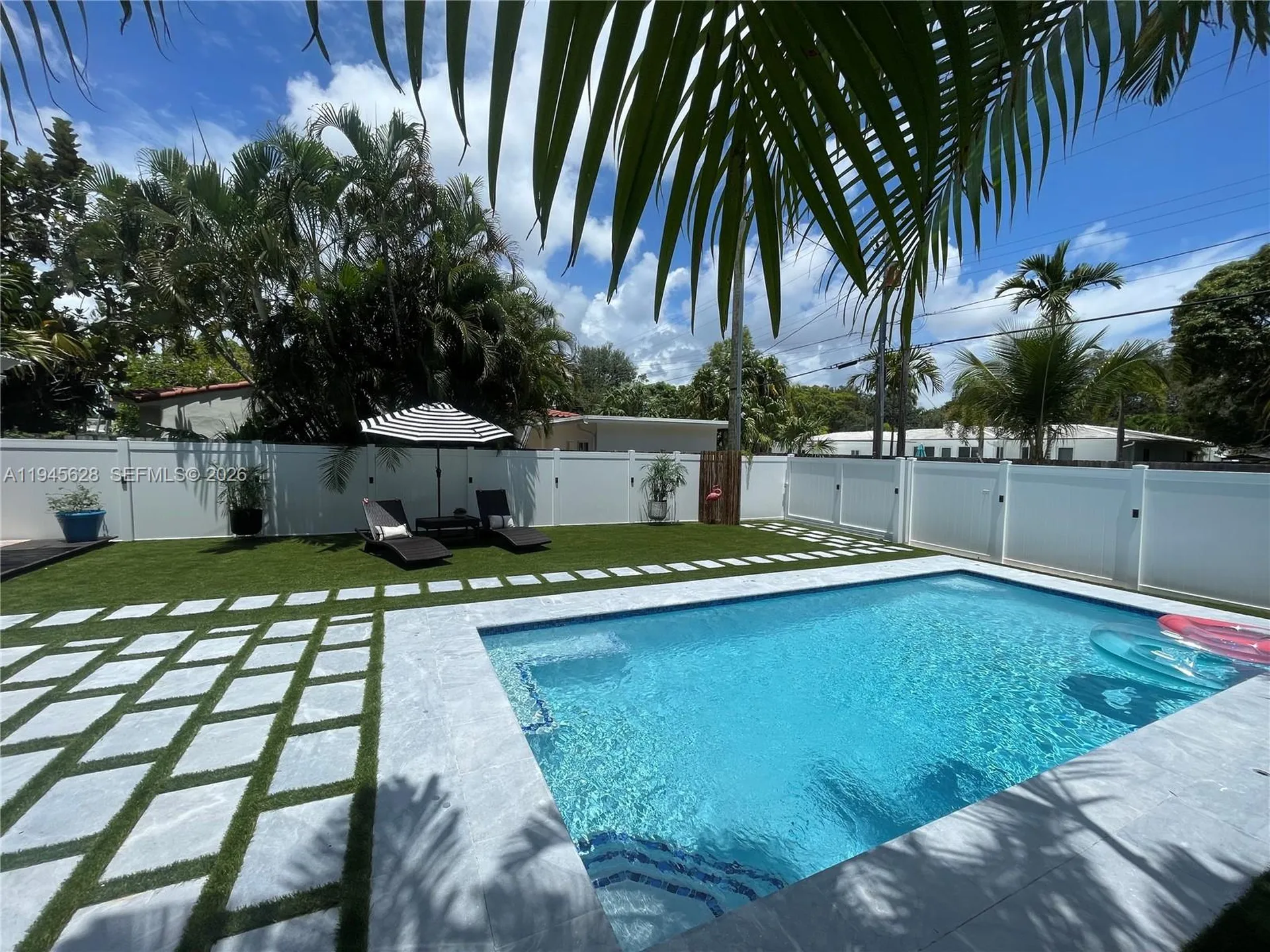 1551 Madison Street Hollywood FL 33020