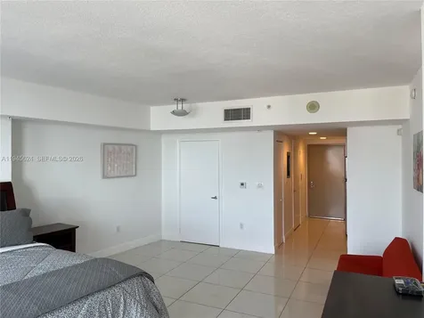 1750 N Bayshore Drive Miami FL 33132