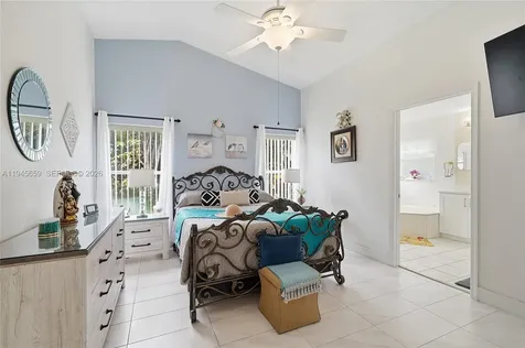 20494 SW 5th Street Pembroke Pines FL 33029