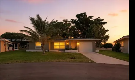 5805 NW 72nd Avenue Tamarac FL 33321-6039