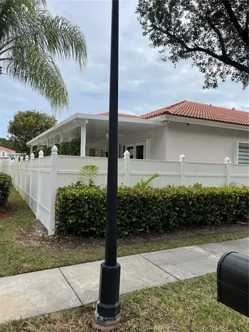 3725 NE 11th Street Homestead FL 33033