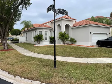 3725 NE 11th Street Homestead FL 33033