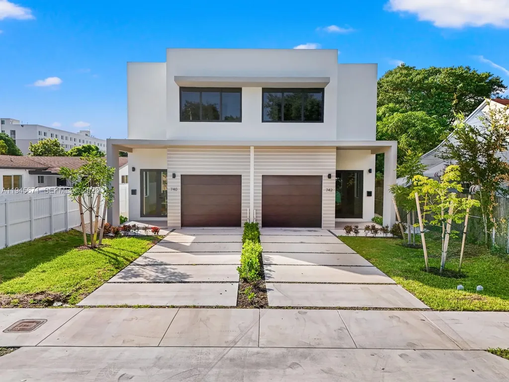 740 NW 24th Court Miami FL 33125