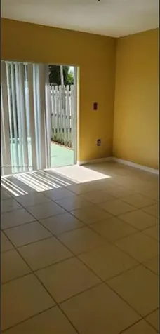 13658 SW 142nd Terrace Miami FL 33186