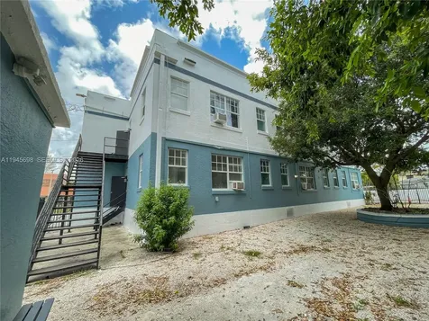 36 NE 65th Street Miami FL 33138