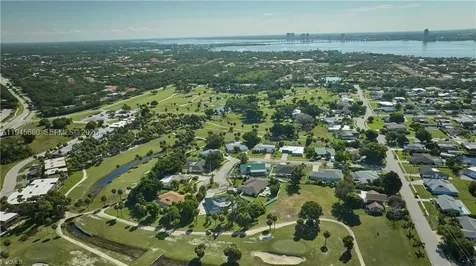 4728 Orange Grove Boulevard Fort Myers FL 33903
