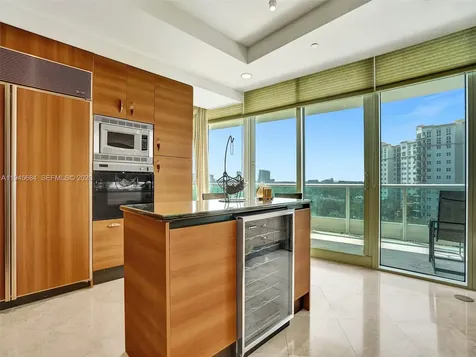 19955 NE 38th Court Aventura FL 33180